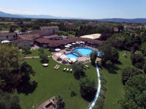 Гостиница Relais Madonna di Campagna  Бастиа Умбра